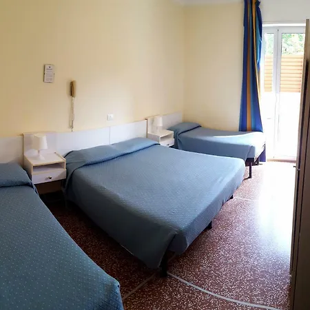 Hotel Guya 2*