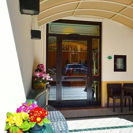 Guya 2* Varazze